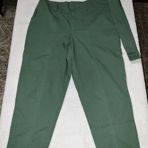 a new day Green Chinos Versatile Cotton-Blend